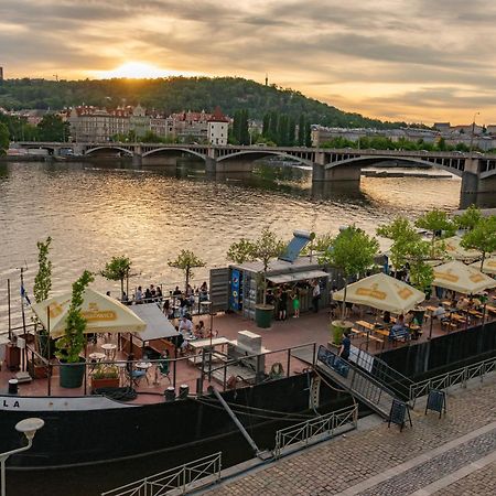 Cozy Homestay At Andel Praga Esterno foto